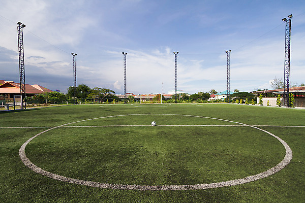 포토 JPG 해외이미지 유럽 선 스포츠 백그라운드 컨셉 밭 공 놀이 표면 잔디 사람없음 야외 컵 초록색 운동 축구 경쟁 경기장 도전 게임 그물 모서리 플라스틱 묘사 클럽 질감 합성 섬유 점수 땅바닥 인공 토너먼트 해외202004 해외포토 식물 식기 나라 컬러 농업 스포츠시설 재질 바닥 건강 구기 직물 파일형식 이미지허브