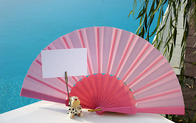 포토 JPG 해외이미지 스포츠 휴가 휴식 수영장 사람없음 물 파란색 장미 수영 흰색 해외202004 해외포토 자연요소 꽃 컬러 컨셉 수상스포츠 파일형식 이미지허브