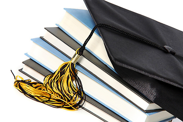 포토 JPG 해외이미지 학생 전통 백그라운드 졸업 텍스트 아이디어 사람없음 책 쌓기 자료 흰색 도서관 오브젝트 대학교 문학 서점 백과사전 출판 해외202004 해외포토 교육 컬러 컨셉 학교 모션 상점 사전 파일형식 이미지허브