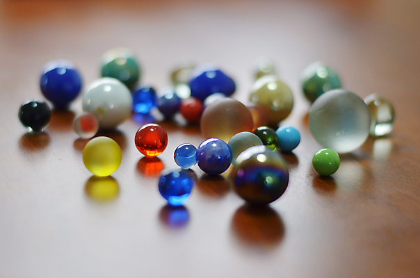 포토 JPG 해외이미지 백그라운드 공 유리 놀이 사람없음 초록색 빛 컬러풀 장난감 거품 소용돌이 원형 투명 그룹 작음 크리스탈 오브젝트 복고 대리석 여의주 해외202004 해외포토 도형 컬러 재료 재질 회오리 크기 광석 파일형식 이미지허브