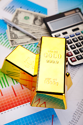 포토 JPG 해외이미지 지폐 그래프 실내 사람없음 금융 달러 계산기 황금 보고서 외화 금괴 1달러 해외202004 해외포토 돈 문구용품 내부 경제 장비 파일형식 이미지허브