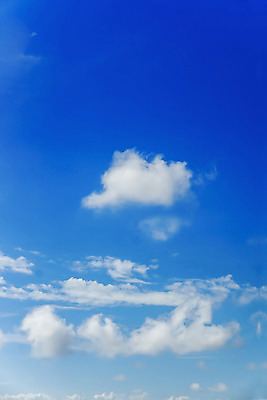 포토 JPG 해외이미지 구름 바다 백그라운드 하늘 풍경 사람없음 파란색 환경 흰색 내추럴 해외202004 해외포토 자연요소 컬러 파일형식 이미지허브