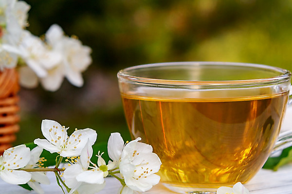 포토 JPG 해외이미지 꽃잎 꽃 음료 꽃무늬 자연 유리 탁자 휴식 건강 사람없음 목재 컵 초록색 중국 벚꽃 흰색 신선 뜨거움 투명 차 아침식사 찻잔 녹차 다발 허브 상쾌 유기농 아로마 향 아로마테라피 내추럴 해외202004 해외포토 나무 식물 식기 웰빙 감정 아시아 컬러 가구 컨셉 무늬 재료 재질 잔 차_음료 식사 생태계 테라피 파일형식 이미지허브