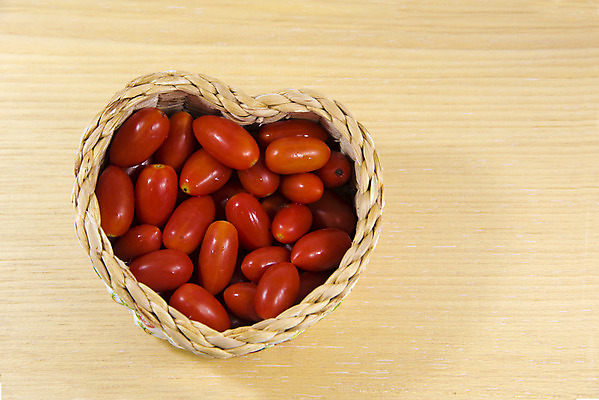 포토 JPG 해외이미지 음식 백그라운드 패턴 토마토 채소 재료 자연 건강 사람없음 빨간색 활발 샐러드 떨어짐 유기농 질감 고립 채식주의자 해외202004 해외포토 웰빙 컬러 컨셉 무늬 생태계 채식 파일형식 이미지허브