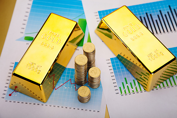 포토 JPG 해외이미지 그래프 실내 사람없음 금융 동전 황금 보고서 금괴 동전탑 해외202004 해외포토 돈 내부 경제 쌓기 파일형식 이미지허브