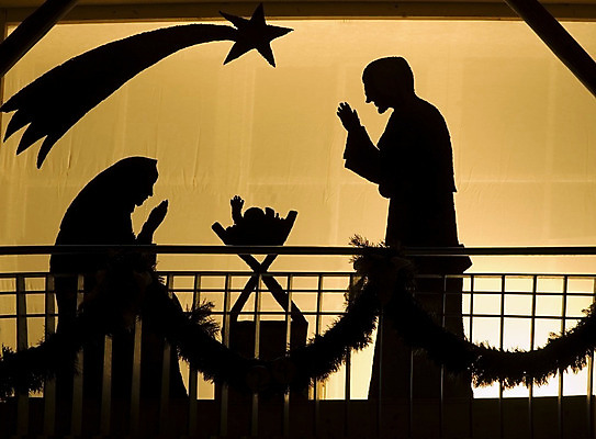 포토 JPG 해외이미지 전통 계절 남자 실루엣 종교 어린이 크리스마스 가족 기념 이야기 사람없음 장식 가로 숫자 검은색 성경 수확 아기 예수 성자 야간 12월 장면 신성 요셉 노엘 베들레헴 신앙심 해외202004 해외포토 자연요소 문자 기념일 기독교 컬러 농업 종교용품 관계 촬영기법 사람 신_종교 날짜 파일형식 이미지허브