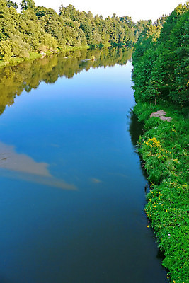 포토 JPG 해외이미지 나무 구름 계절 유럽 백그라운드 자연 하늘 아침 파노라마 풍경 사람없음 초록색 물 여름 강 컬러풀 햇빛 태양 반사 맑음 일몰 봄 장면 수평선 해외202004 해외포토 주간 자연요소 식물 나라 컬러 날씨 촬영기법 노을 생태계 파일형식 이미지허브