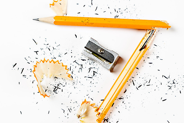 포토 JPG 해외이미지 교육 어린이 백그라운드 컨셉 학교 나선형 창조 미술 사람없음 목재 컬러풀 연필 흰색 공구 그리기 묘사 오브젝트 그림 크레파스 날카로움 고립 부스러기 흑연 해외202004 해외포토 나무 컬러 무늬 재료 모션 문화예술 학용품 사람 필기구 도구 광석 파일형식 이미지허브