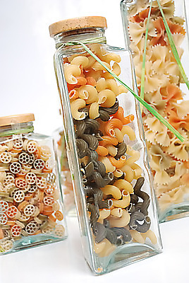 포토 JPG 해외이미지 음식 건조 파스타 사람없음 이탈리아 항아리 밀 밀가루 해외202004 해외포토 유럽 곡류 서양음식 도자기 가루 파일형식 이미지허브