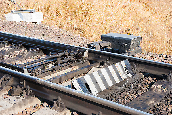 포토 JPG 해외이미지 산업 선 여행 교통시설 사람없음 목재 금속 기차 수확 화물 변화 닫기 방향 철 교차로 묘사 부식 트랙 스위치 평행 건너기 루트 방법 선로 옛날 제어 철강 해외202004 해외포토 나무 길 육상교통 교통 컨셉 농업 재료 모션 재질 대중교통 운송업 시설 파일형식 이미지허브