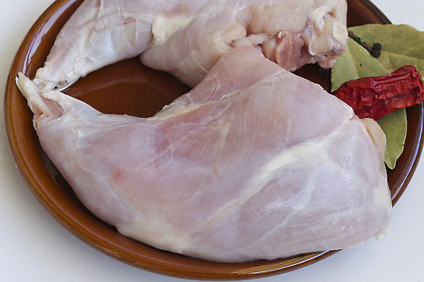 포토 JPG 해외이미지 동물 음식 분홍색 다이어트 채소 근육 뼈 건강 요리 사람없음 농장 주방 저녁식사 가축 만남 토끼 신선 맛 자르기 굽기 먹기 준비 날것 생식 정육점 해외202004 해외포토 컬러 컨셉 농업 포유류 모션 반려동물 상점 식사 구이 파일형식 이미지허브