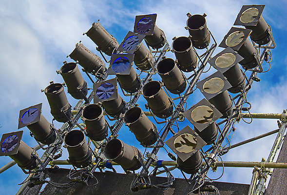 포토 JPG 해외이미지 디자인 별 음악 백그라운드 놀이 이벤트 사람없음 빛 세트 컬러풀 파티 축제 힘 콘서트 공연 음악가 장비 무대 램프 점 오픈 은색 야간 극장 클럽 쇼 문학 스포트라이트 빛망울 연극 광 그런지 뮤지컬 실행 엘리먼트 인기 생존 해외202004 해외포토 자연요소 직업 컬러 문화예술 조명 파일형식 이미지허브