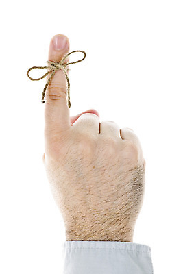 포토 JPG 해외이미지 백인 1 손 남자 줄 백그라운드 손가락 넥타이 사람 성인 사람없음 흰색 가리킴 묶기 활 매듭 인덱스 문제 노끈 고립 조언 해외202004 해외포토 서양인 잡화 컬러 모션 손짓 신체부위 파일형식 이미지허브