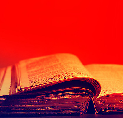 포토 JPG 해외이미지 교육 종이 텍스트 미술 사람없음 책 갈색 노란색 우주 다이어리 성경 어둠 공백 수확 골동품 덮개 흰색 얼룩 오픈 거친 역사 도서관 읽기 오브젝트 흔적 질감 문서 복고 문학 페이지 고립 그런지 빅토리아 옛날 원고 중고 해외202004 해외포토 컬러 농업 종교용품 모션 문화예술 사무용품 뚜껑 파일형식 이미지허브