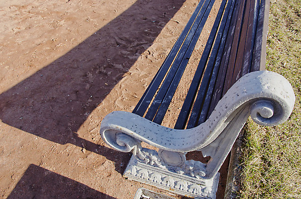포토 JPG 해외이미지 디자인 계절 공원 가구 백그라운드 벤치 의자 건축양식 자연 휴식 그림자 앉기 풍경 사람없음 야외 목재 장식 초록색 여름 컬러풀 금속 정원 수확 파편 묘사 오브젝트 복고 옛날 해외202004 해외포토 나무 공공시설 건축 컬러 생활용품 컨셉 농업 재료 모션 재질 생태계 파일형식 이미지허브