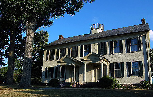 포토 JPG 해외이미지 외관 여행 건축양식 창문 하늘 부동산 휴가 주택 사람없음 건물 파란색 미국 도시 지역 옛날 해외202004 해외포토 건축물 건축 컬러 북아메리카 재산 파일형식 이미지허브
