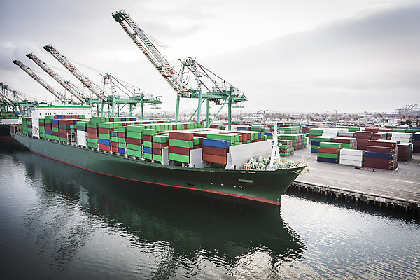 포토 JPG 해외이미지 구름 해외 산업 선 바다 비즈니스 항해 사람없음 물 항구 미국 시장 컨테이너 무역 캘리포니아 태평양 포트 해외202004 해외포토 자연요소 북아메리카 배_교통 교통시설 파일형식 이미지허브