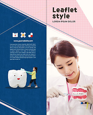 PSD 템플릿 표지디자인 북디자인 출판디자인 여자 표지 어린이 리플렛 2단접지 북커버 의학 치과 팜플렛 20대 두명 한국인 양치 칫솔 치과의사 치아모형 이미지템플릿 병원 사람 동양인 청년 위생용품 청결 의사 치아 파일형식