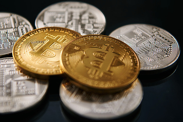 포토 JPG 스튜디오촬영 돈 실내 사람없음 동전 오브젝트 가상 가상화폐 국내포토 내부 재산 파일형식