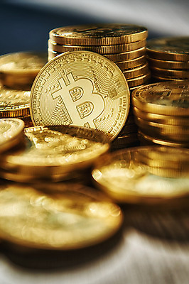 포토 JPG 스튜디오촬영 돈 실내 사람없음 아웃포커스 동전 여러개 오브젝트 가상 가상화폐 국내포토 다수 촬영기법 내부 재산 파일형식