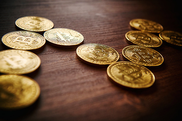 포토 JPG 스튜디오촬영 돈 실내 사람없음 동전 오브젝트 가상 가상화폐 국내포토 내부 재산 파일형식