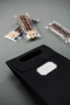 포토 JPG 스튜디오촬영 실내 선물 사람없음 선물상자 오브젝트 빼빼로 빼빼로데이 국내포토 데이이벤트 디저트 내부 상자 막대과자 파일형식