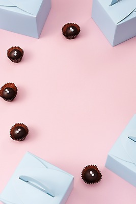 포토 JPG 스튜디오촬영 실내 발렌타인데이 선물 사람없음 선물상자 초콜릿 오브젝트 국내포토 데이이벤트 디저트 내부 상자 파일형식