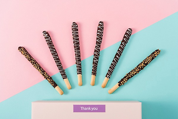 포토 JPG 스튜디오촬영 실내 선물 사람없음 선물상자 오브젝트 빼빼로 빼빼로데이 국내포토 데이이벤트 디저트 내부 상자 막대과자 파일형식