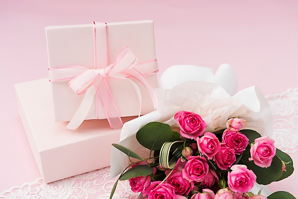 포토 JPG 스튜디오촬영 리본 꽃다발 실내 선물 사람없음 선물상자 오브젝트 결혼기념일 국내포토 기념일 꽃 내부 상자 파일형식