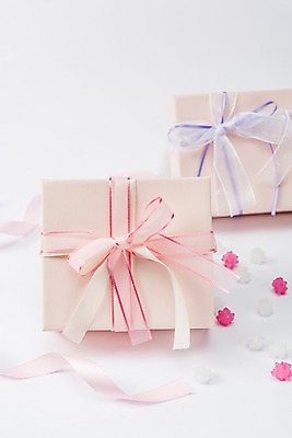 포토 JPG 스튜디오촬영 리본 화이트데이 실내 선물 사람없음 선물상자 오브젝트 별사탕 국내포토 데이이벤트 사탕 내부 상자 파일형식