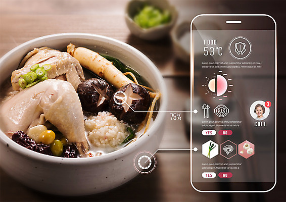 PSD 편집 편집이미지 그릇 여자 노년 한식 음식 여름음식 스마트라이프 한명 스마트폰 건강관리 닭고기 버섯 한국인 인삼 60대 스마트 삼계탕 광고편집 노인여자한명만 제철음식 이미지편집 1 라이프스타일 식기 컨셉 건강 관리 육류 사람 동양인 성인 핸드폰 스마트기기 삼 보양식 제철 여자한명만 노인여자만 파일형식 여름_계절