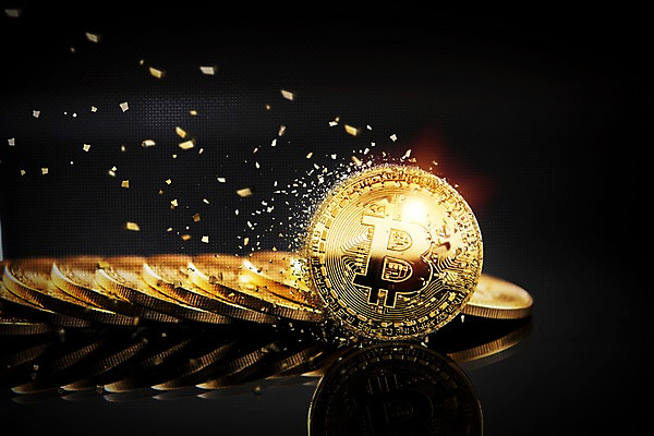 JPG 편집이미지 조각 돈 사람없음 금융 3D 디지털합성 가상화폐 소멸 편집3D 경제 재산 파일형식