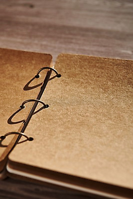 포토 JPG 종이 프레임 근접촬영 사람없음 아웃포커스 공책 목업 국내포토 뷰포인트 문구용품 촬영기법 파일형식