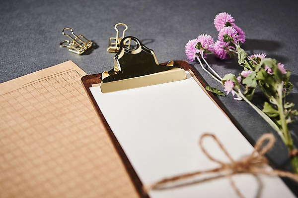 포토 JPG 꽃 종이 프레임 사람없음 아웃포커스 클립 노끈 원고지 목업 국내포토 식물 줄 촬영기법 파일형식