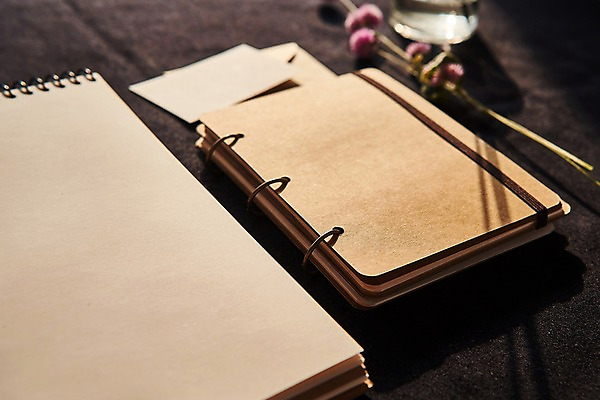 포토 JPG 꽃 종이 프레임 사람없음 아웃포커스 공책 디퓨저 목업 국내포토 식물 문구용품 촬영기법 파일형식