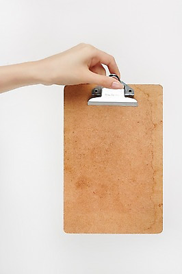 포토 JPG 스튜디오촬영 손 여자 한손 실내 한명 들기 손짓 20대 성인 신체부위 결재판 성인여자한명만 국내포토 1 모션 사람 청년 내부 결재 여자한명만 성인여자만 파일형식