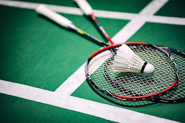 포토 JPG 스포츠 사람없음 운동 배드민턴라켓 셔틀콕 배드민턴 배드민턴장 국내포토 스포츠용품 건강 구기 라켓 파일형식