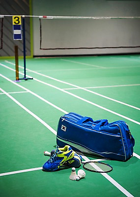 포토 JPG 스포츠 신발 사람없음 아웃포커스 운동 배드민턴라켓 셔틀콕 배드민턴 배드민턴장 운동가방 국내포토 스포츠용품 가방 촬영기법 건강 구기 라켓 파일형식