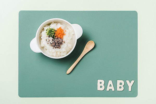 포토 JPG 스튜디오촬영 접시 음식 수저 실내 건강 사람없음 하이앵글 유기농 이유식 국내포토 식기 웰빙 뷰포인트 내부 파일형식