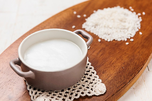 포토 JPG 스튜디오촬영 접시 음식 실내 건강 사람없음 쌀 유기농 이유식 미음_음식 국내포토 식기 웰빙 곡류 내부 파일형식