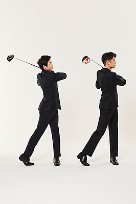 포토 JPG 스튜디오촬영 전신 남자 골프 비즈니스 실내 서기 들기 정장 20대 성인 두명 옆모습 청춘 골프채 한국인 잡기 비즈니스맨 스윙 동료 성인남자만 국내포토 옷 뷰포인트 포즈 컨셉 관계 모션 골프용품 사람 동양인 청년 내부 구기 직장인 남자만 성인만 파일형식