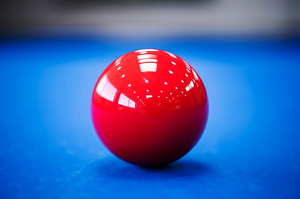 포토 JPG 스포츠용품 스포츠 실내 근접촬영 사람없음 파란색 한개 당구 오브젝트 당구공 당구용품 당구대 당구장 국내포토 1 뷰포인트 컬러 공 내부 구기 파일형식