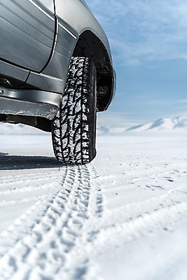 포토 JPG 주간 아시아 여행 겨울 자동차 하늘 사람없음 야외 아웃포커스 설원 눈 바퀴 몽골 바퀴자국 국내포토 자연요소 계절 나라 육상교통 자국 날씨 눈_날씨 촬영기법 파일형식