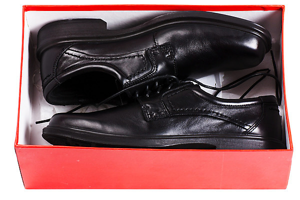 포토 JPG 해외이미지 옷 남자 산업 문화 백그라운드 신발 2 비즈니스 새로움 선물 사람없음 빨간색 빛 쇼핑 상자 유행 상점 검은색 흰색 오픈 쌍 장롱 클래식 우아함 구매 가죽 스마트 슛 판지 고립 양발 정중 스타일 해외202004 해외포토 컬러 가구 컨셉 사람 파일형식 이미지허브