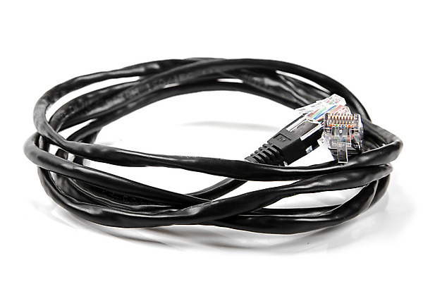 포토 JPG 해외이미지 백그라운드 인터넷 사람없음 컴퓨터 디지털 검은색 흰색 그물 네트워크 플러그 코드 전기에너지 연결 철사 고립 랜 해외202004 해외포토 컬러 전자제품 에너지 파일형식 이미지허브