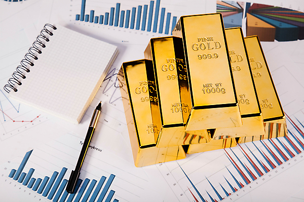 포토 JPG 해외이미지 그래프 실내 사람없음 금융 쌓기 황금 보고서 스프링노트 금괴 해외202004 해외포토 모션 내부 경제 공책 파일형식 이미지허브