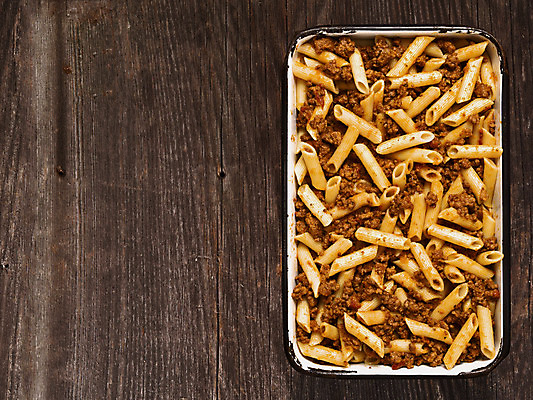 포토 JPG 해외이미지 전통 음식 파스타 육류 돼지고기 요리 사람없음 가로 이탈리아 소고기 시골 녹말 단백질 볼로냐 탄수화물 펜네 해외202004 해외포토 유럽 식재료 서양음식 영양소 파일형식 이미지허브