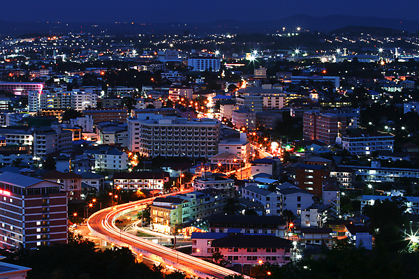 포토 JPG 해외이미지 도로 야경 파타야 태국 사람없음 야외 건물 도시풍경 도시 고속도로 도심 해외202004 해외포토 건축물 아시아 길 교통시설 풍경 야간 파일형식 풍경_경치 이미지허브