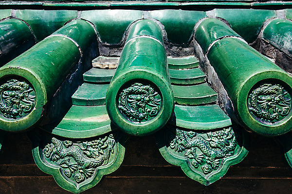 포토 JPG 해외이미지 아시아 전통문화 패턴 건축양식 지붕 사람없음 초록색 중국 용 심볼 타일 베이징 해외202004 해외포토 전통 건축 나라 문화 컬러 무늬 파일형식 이미지허브