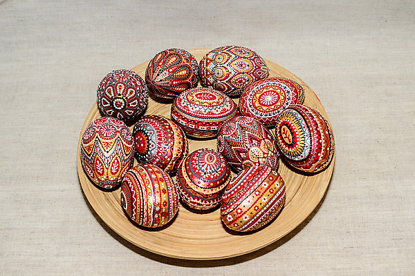 포토 JPG 해외이미지 전통 디자인 계절 분홍색 백그라운드 패턴 자연 휴가 부활절 기념 프레임 미술 여러명 취미 사람없음 목재 장식 빨간색 초록색 파란색 컬러풀 바구니 계란 축제 페인트 봄 수확 흰색 축하 그룹 공예 전시회 복고 기념품 공평 내추럴 아라베스크 옛날 파스텔톤 핸드메이드 해외202004 해외포토 나무 기념일 컬러 다수 컨셉 무늬 농업 재료 문화예술 사람 알 전시 오브젝트 생태계 파일형식 이미지허브